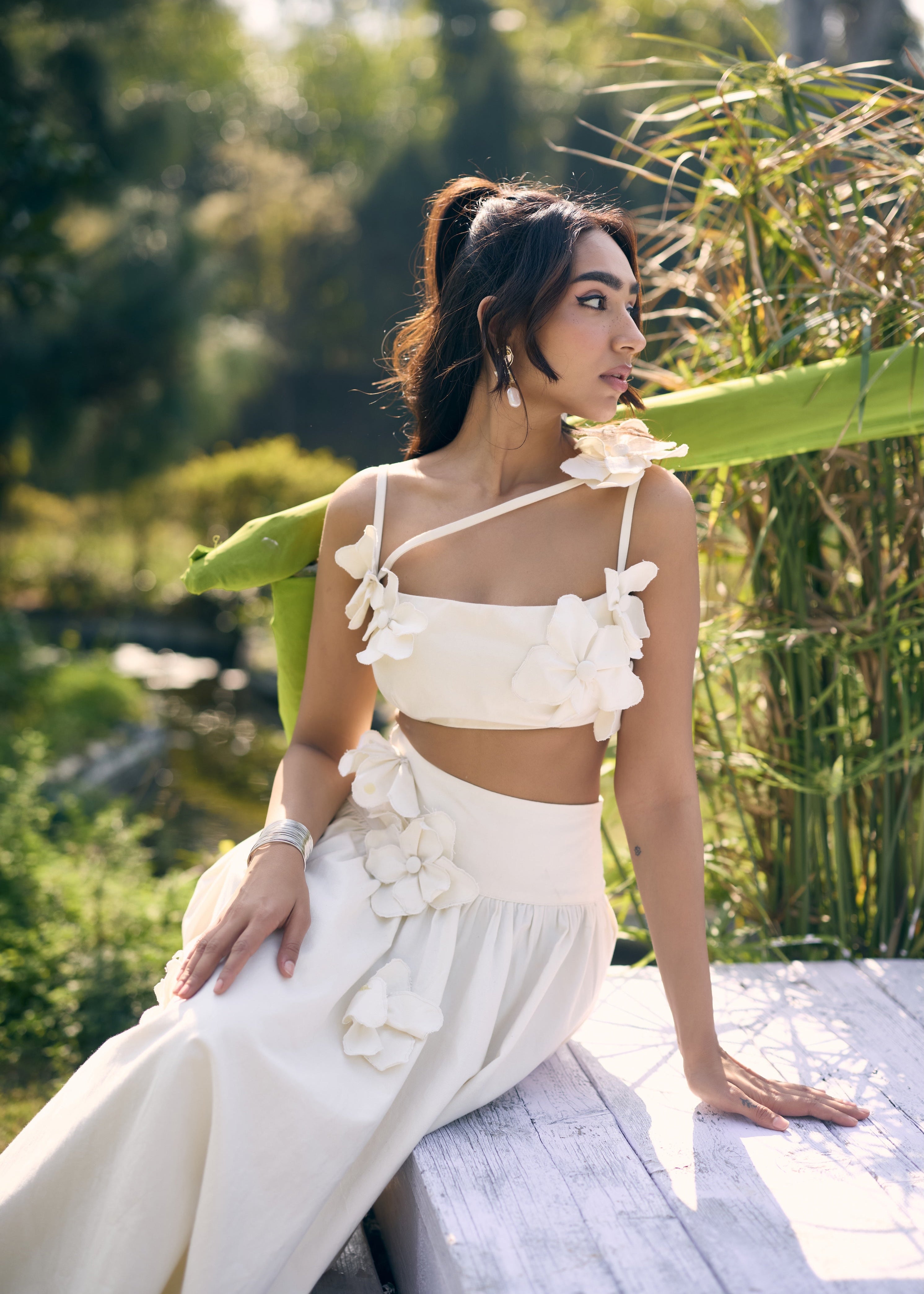 Sharla White 3D Flowers Crop Top