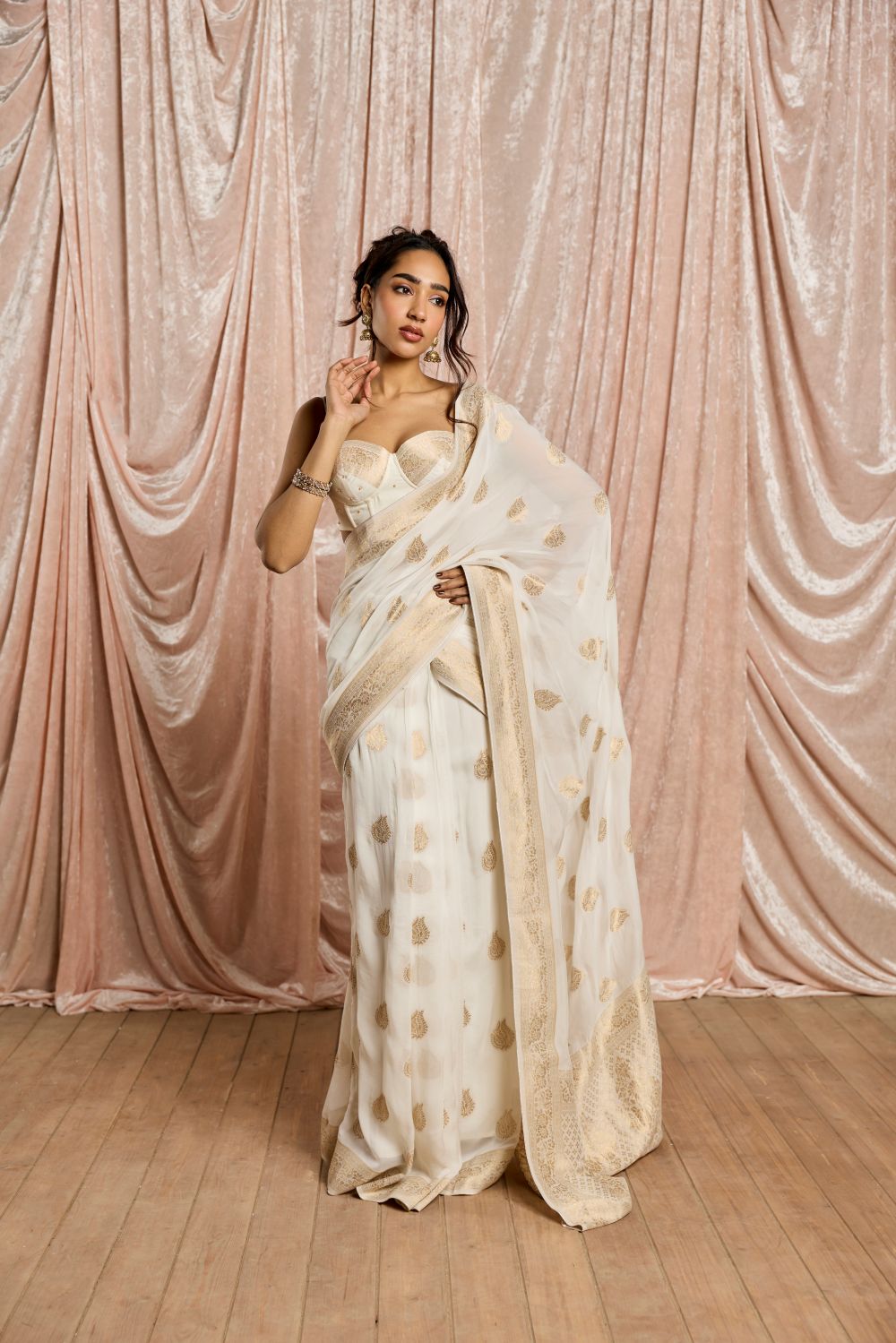 Zoya White and Gold Banarasi Pre-Draped Saree