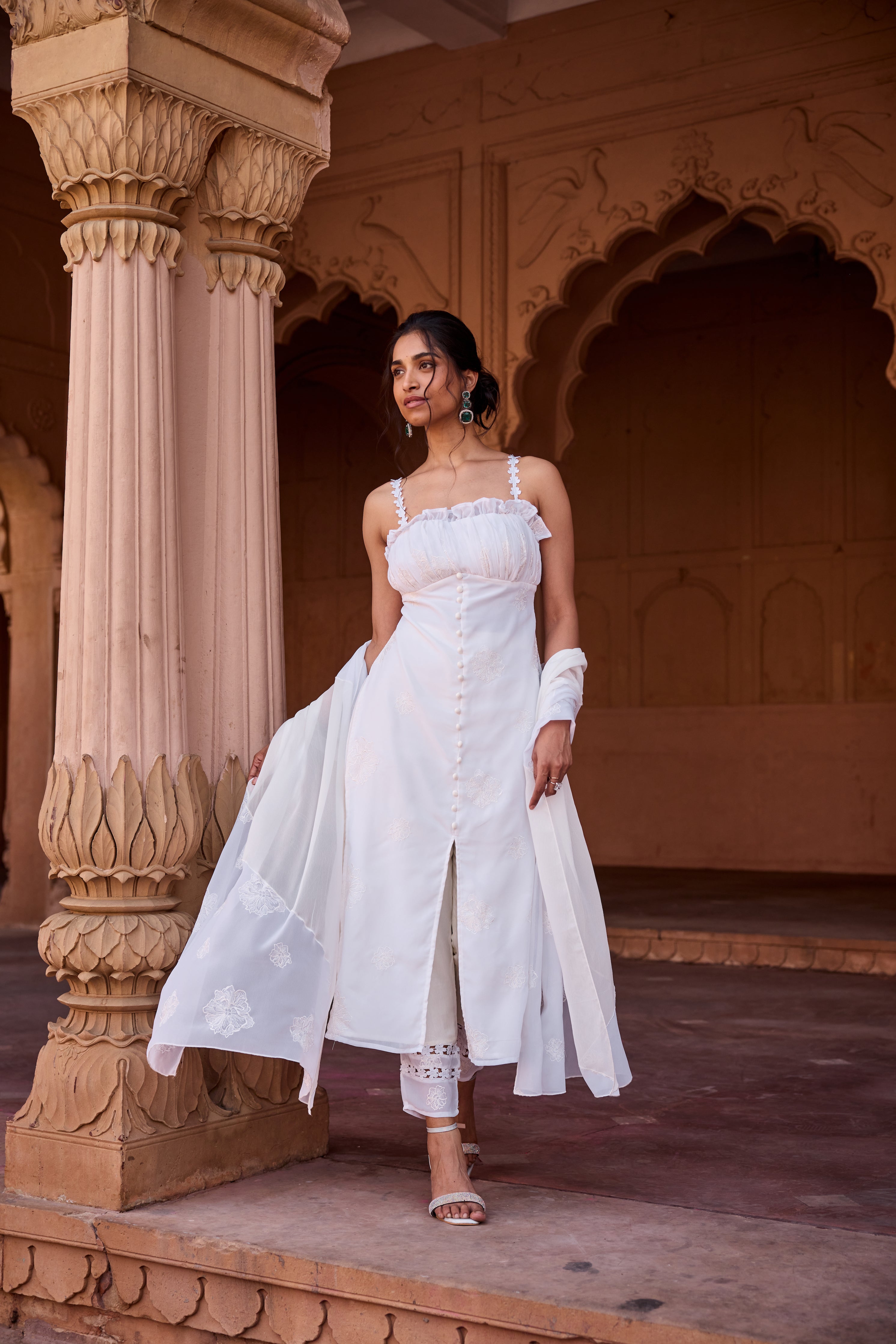 Aarya White Embroidered Georgette Kurta Set