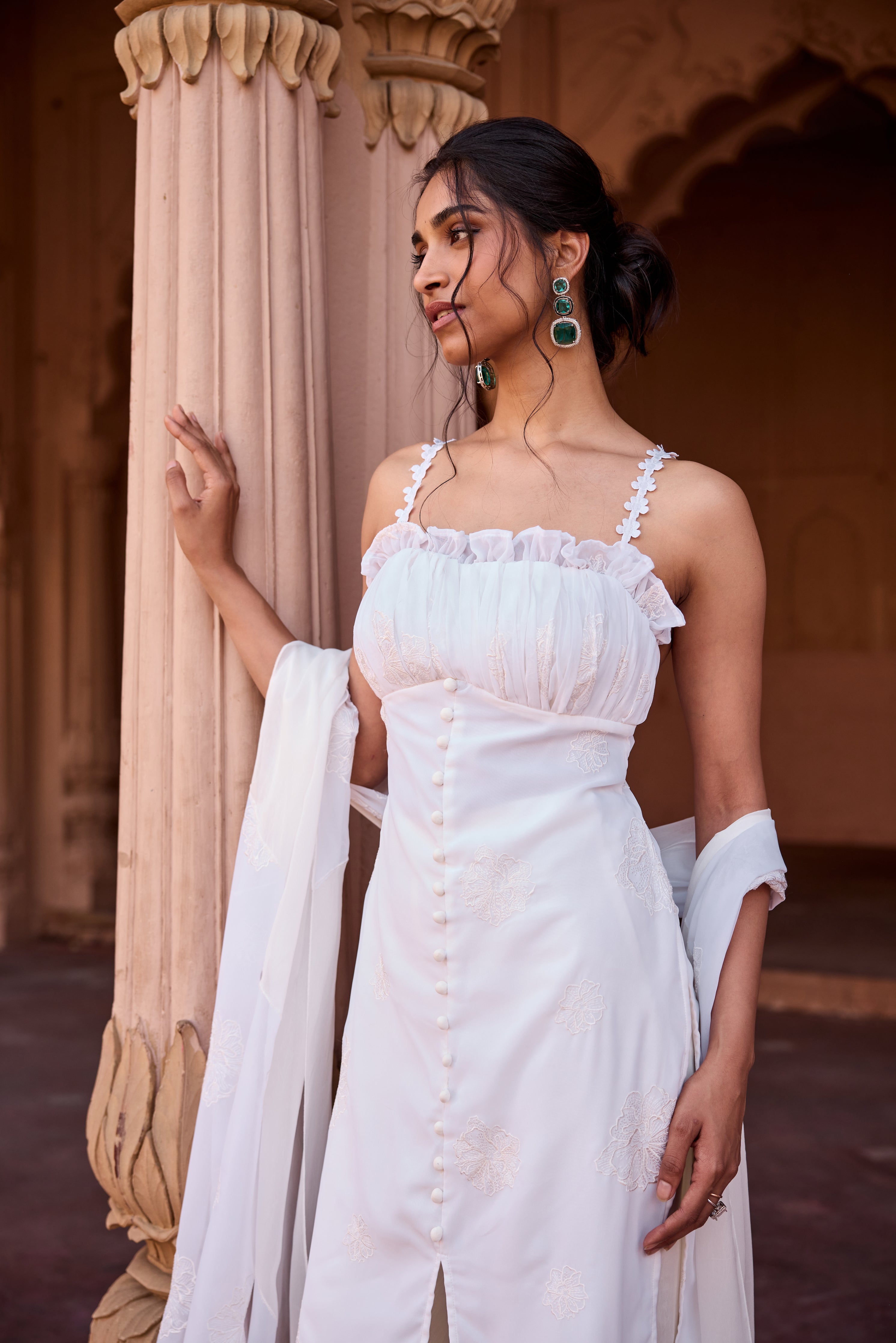 Aarya White Embroidered Georgette Kurta Set