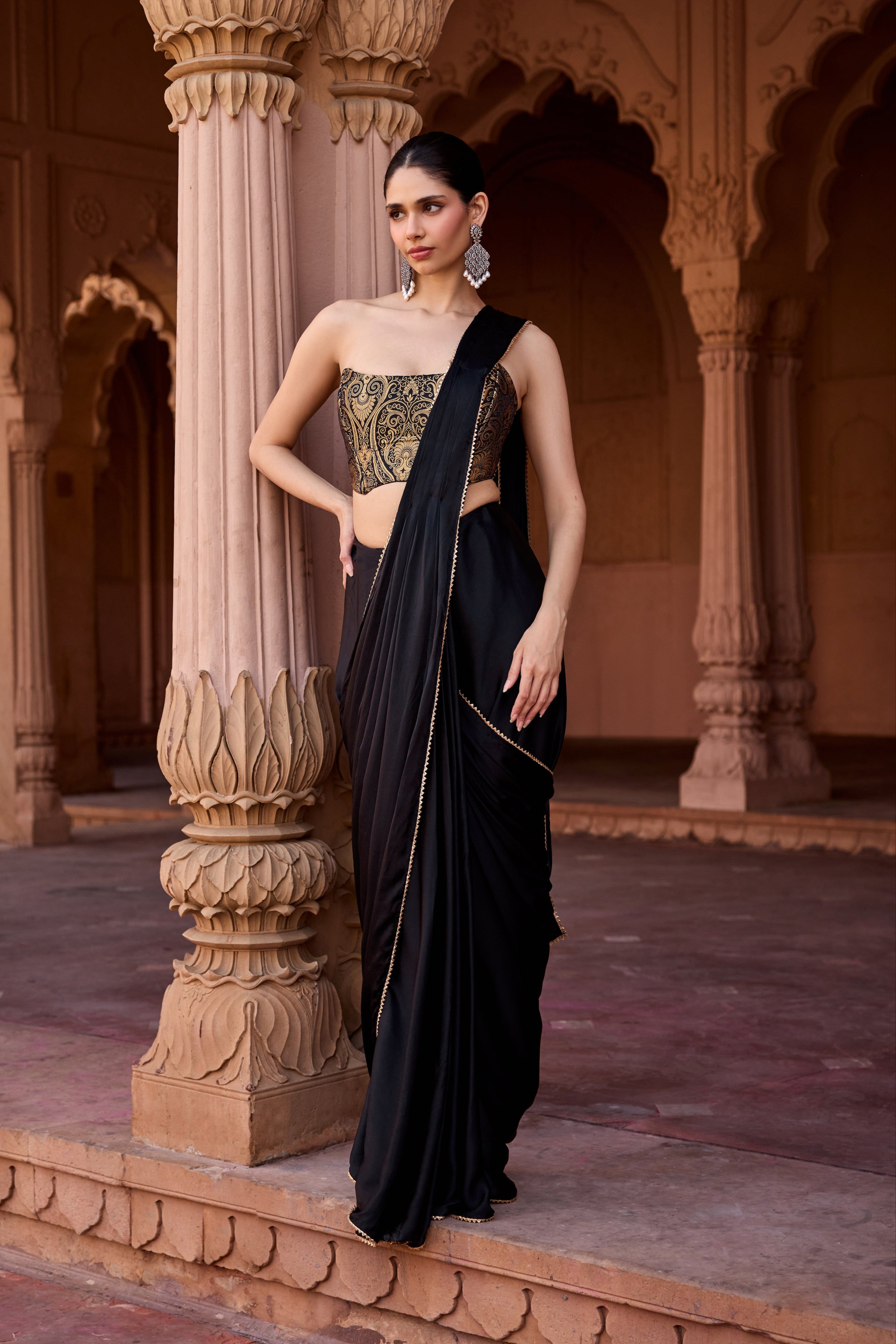 Kanza Black and Gold Pre-Stiched Saree