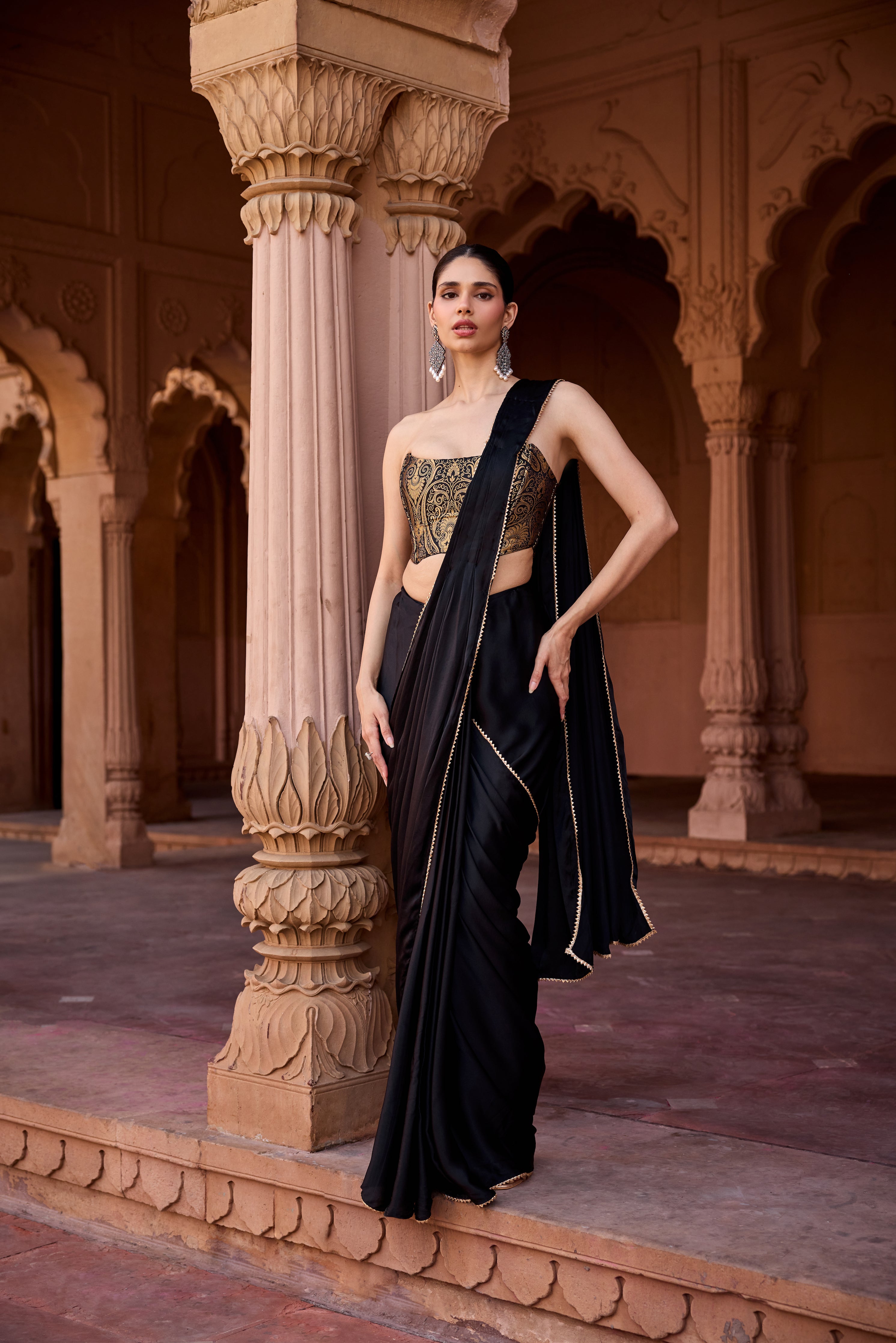 Kanza Black and Gold Pre-Stiched Saree