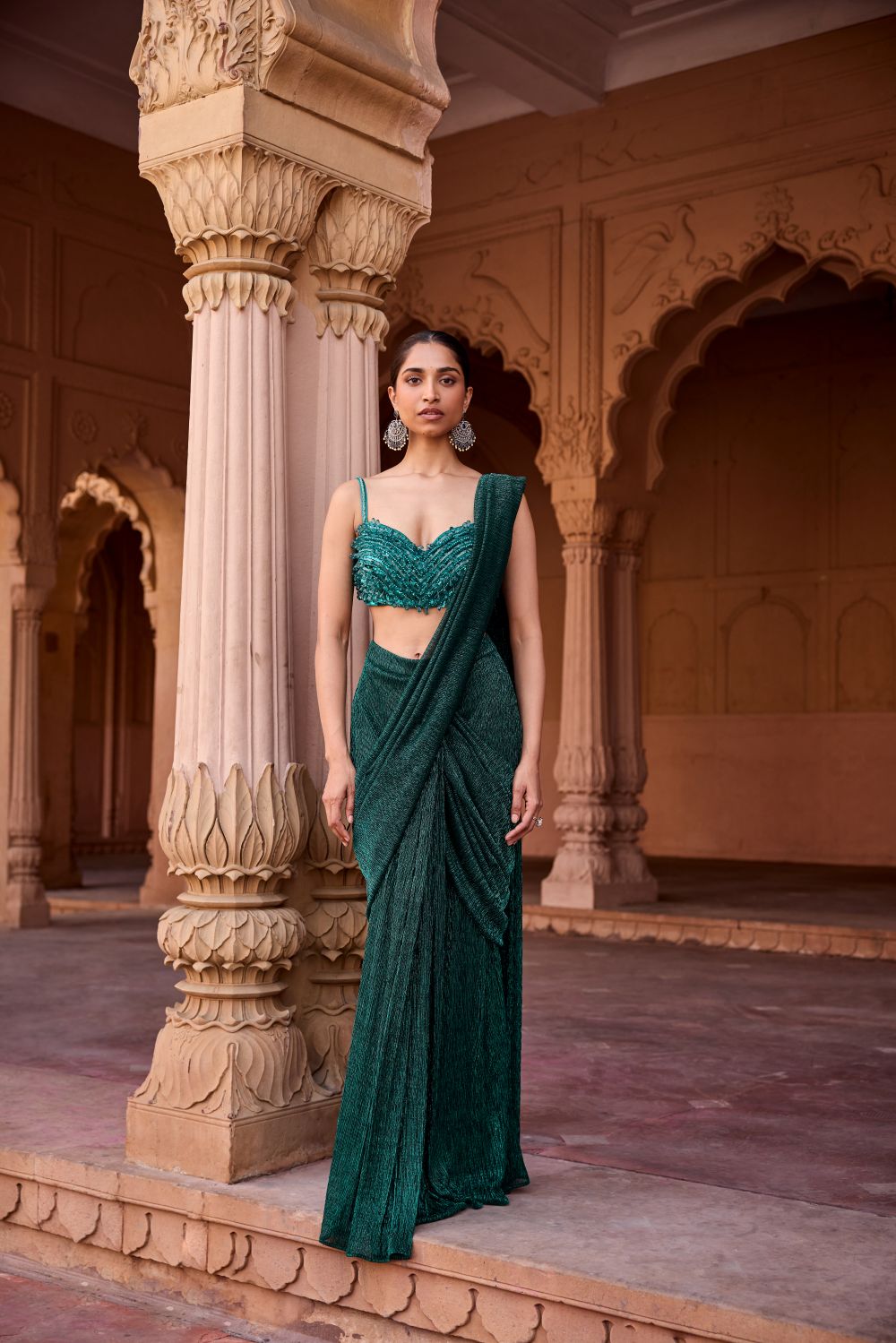 Aazina Emerald Green Pre-Stitched Saree