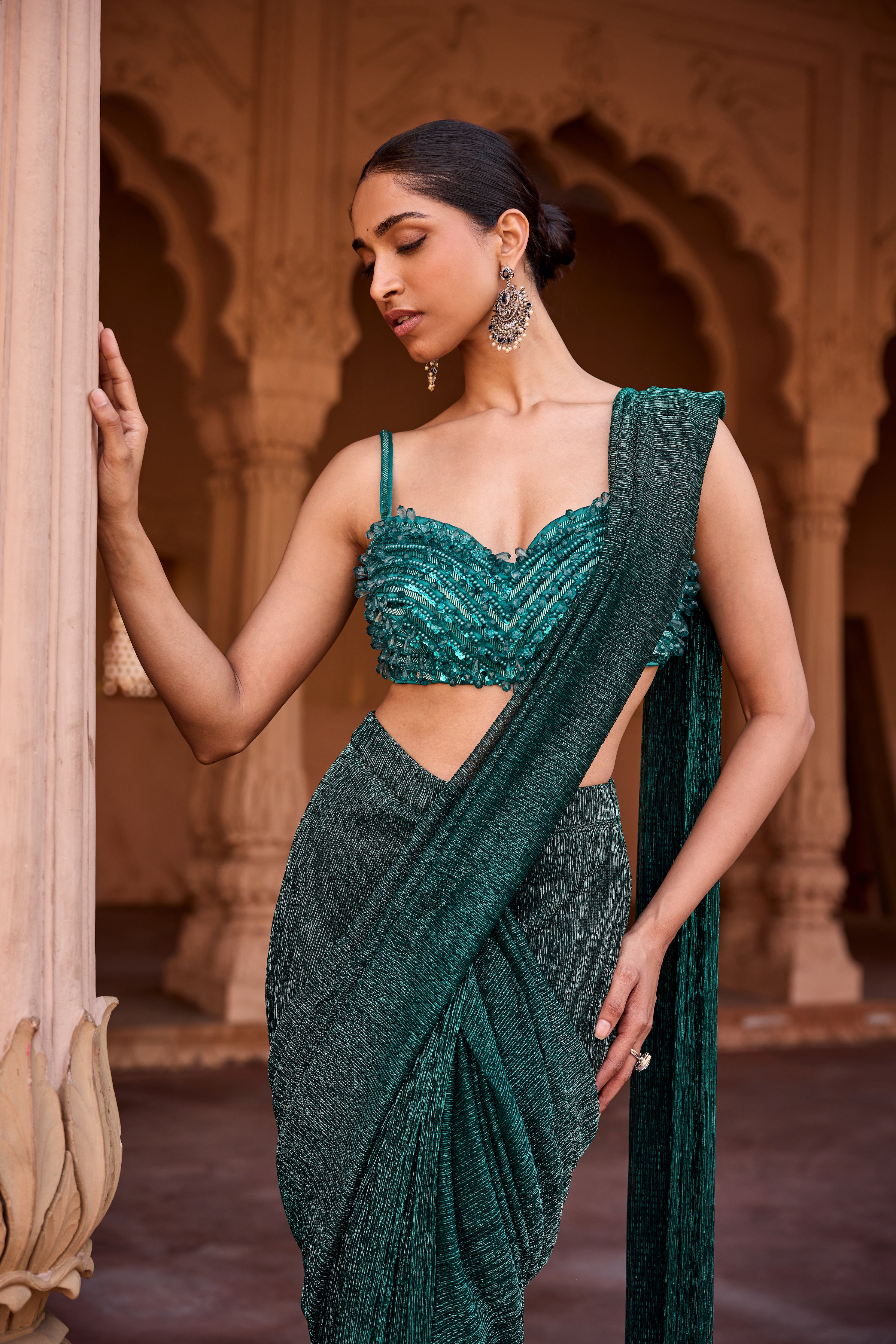 Aazina Emerald Green Pre-Stitched Saree