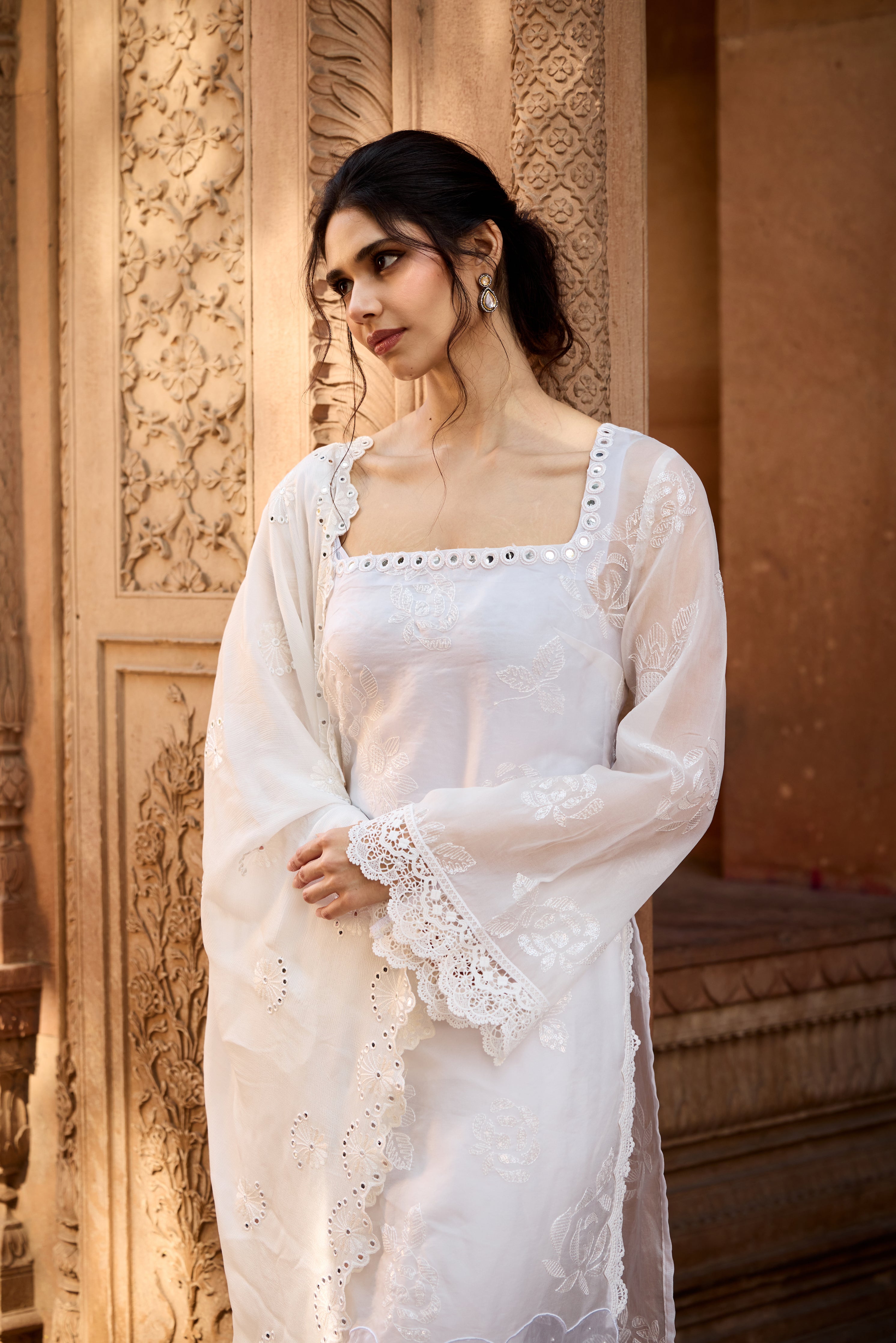 Qadira White Organza Floral Kurta Set