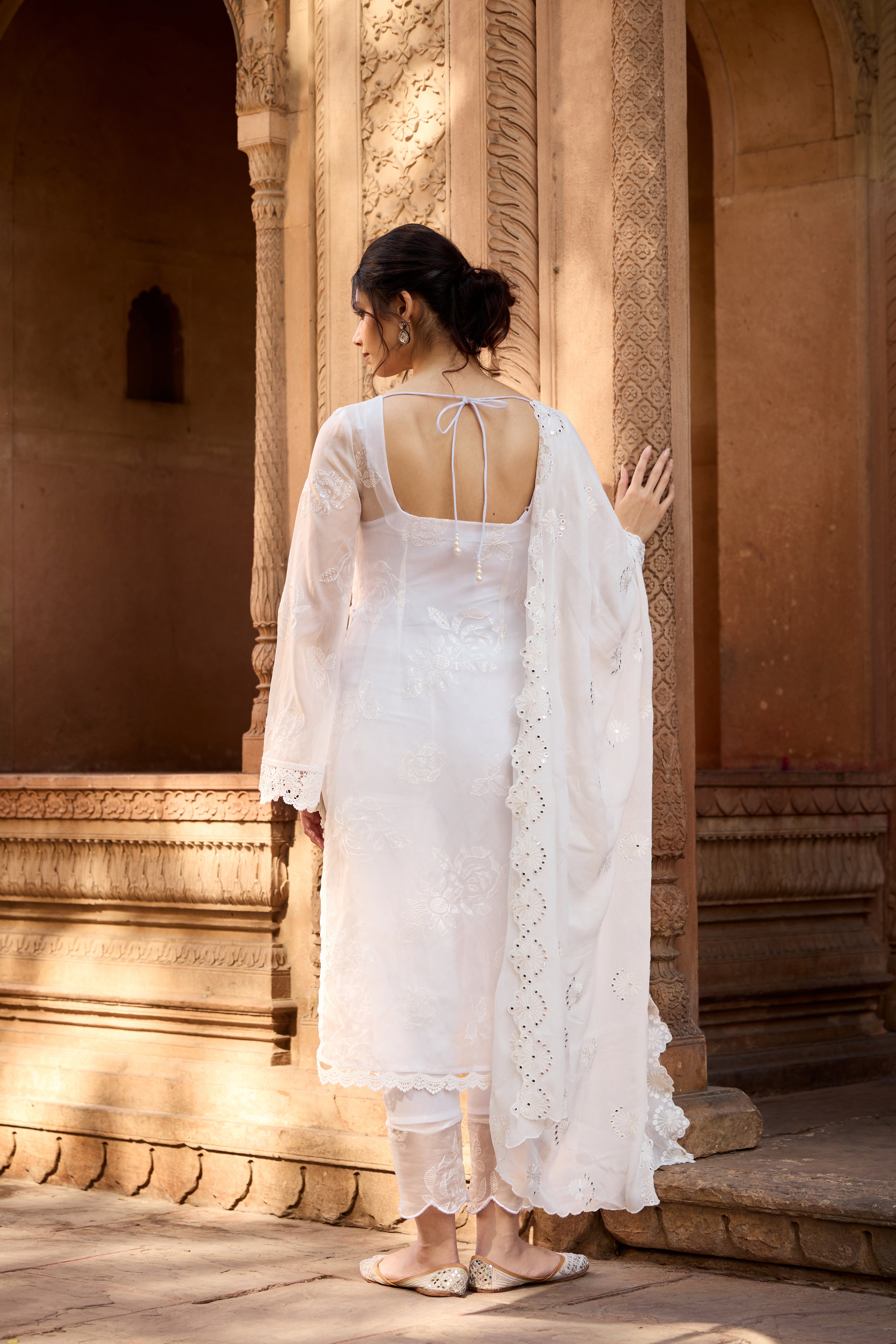 Qadira White Organza Floral Kurta Set