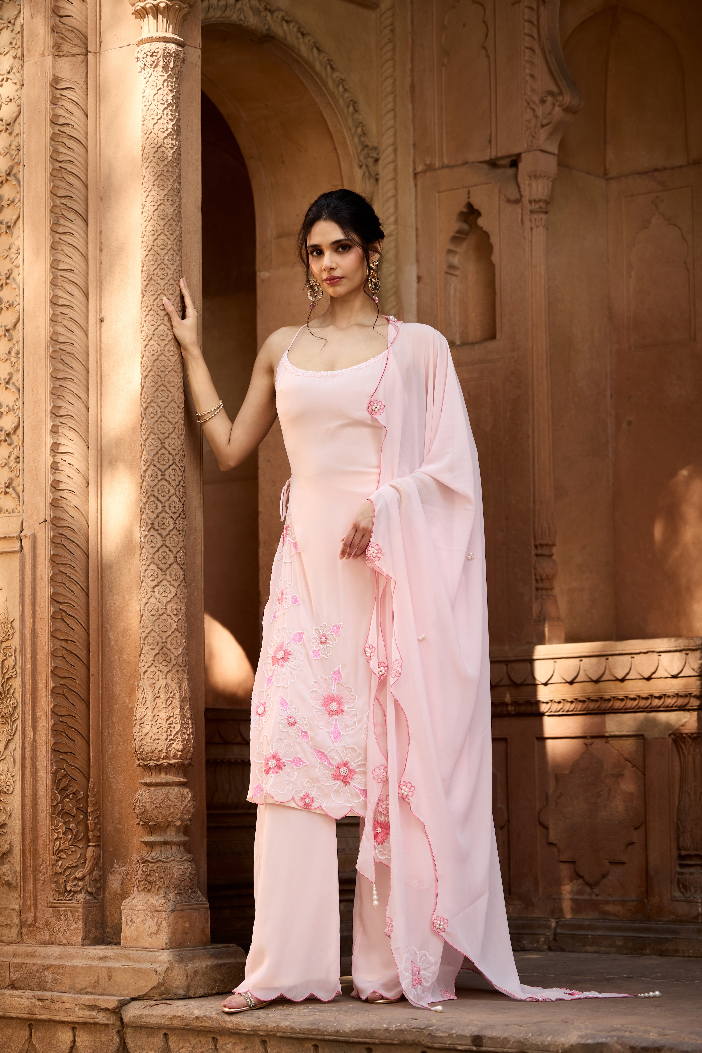 Raaya Baby Pink Hand-Embroidered Sleeveless Kurta Set