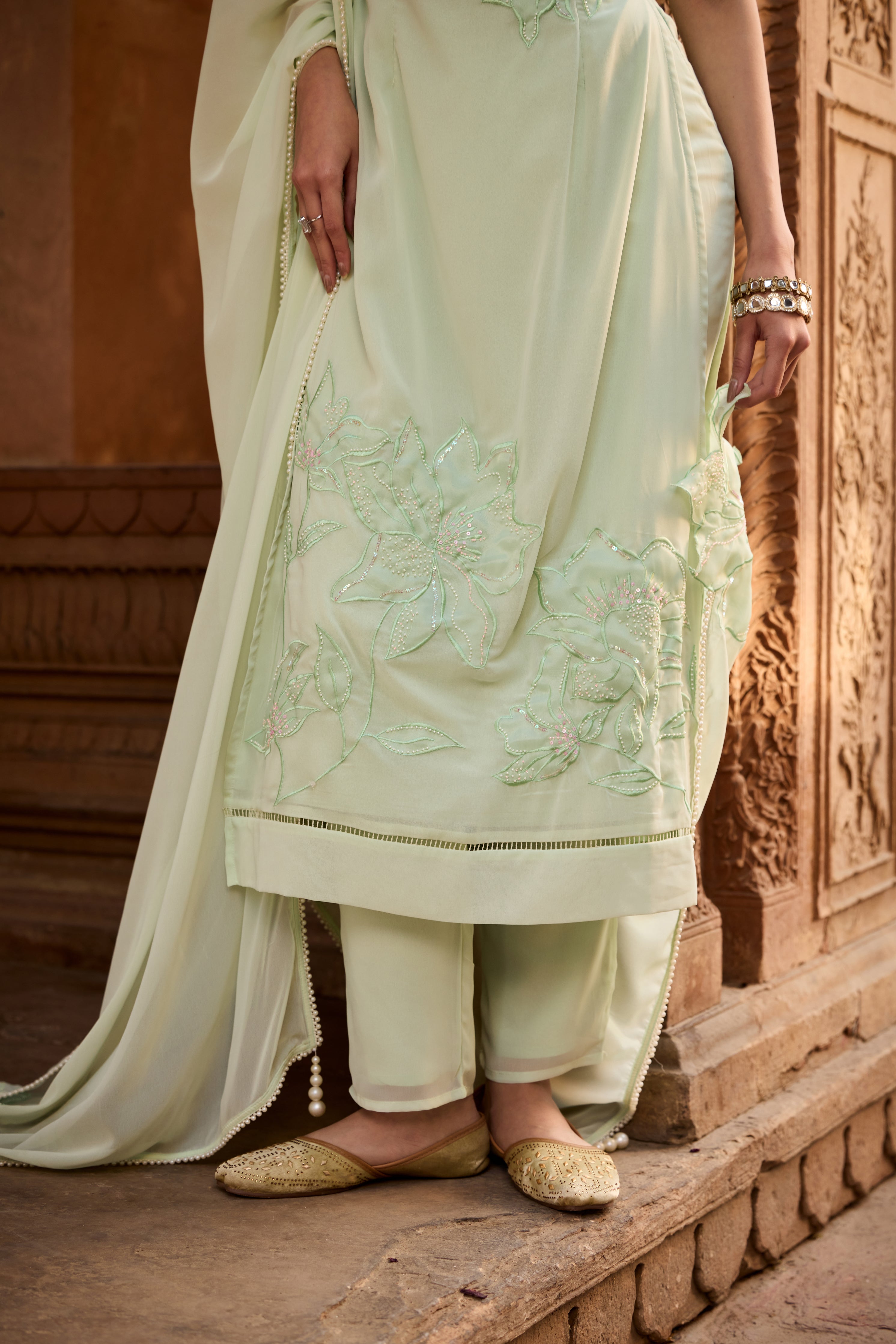 Rati Pastel Green Georgette Straight Kurta Set