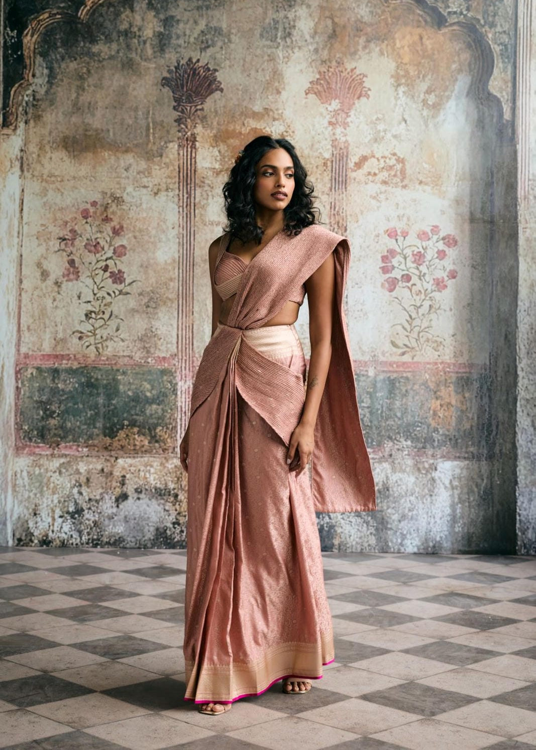 Sia Mauve Banarasi Silk Dori Saree Set