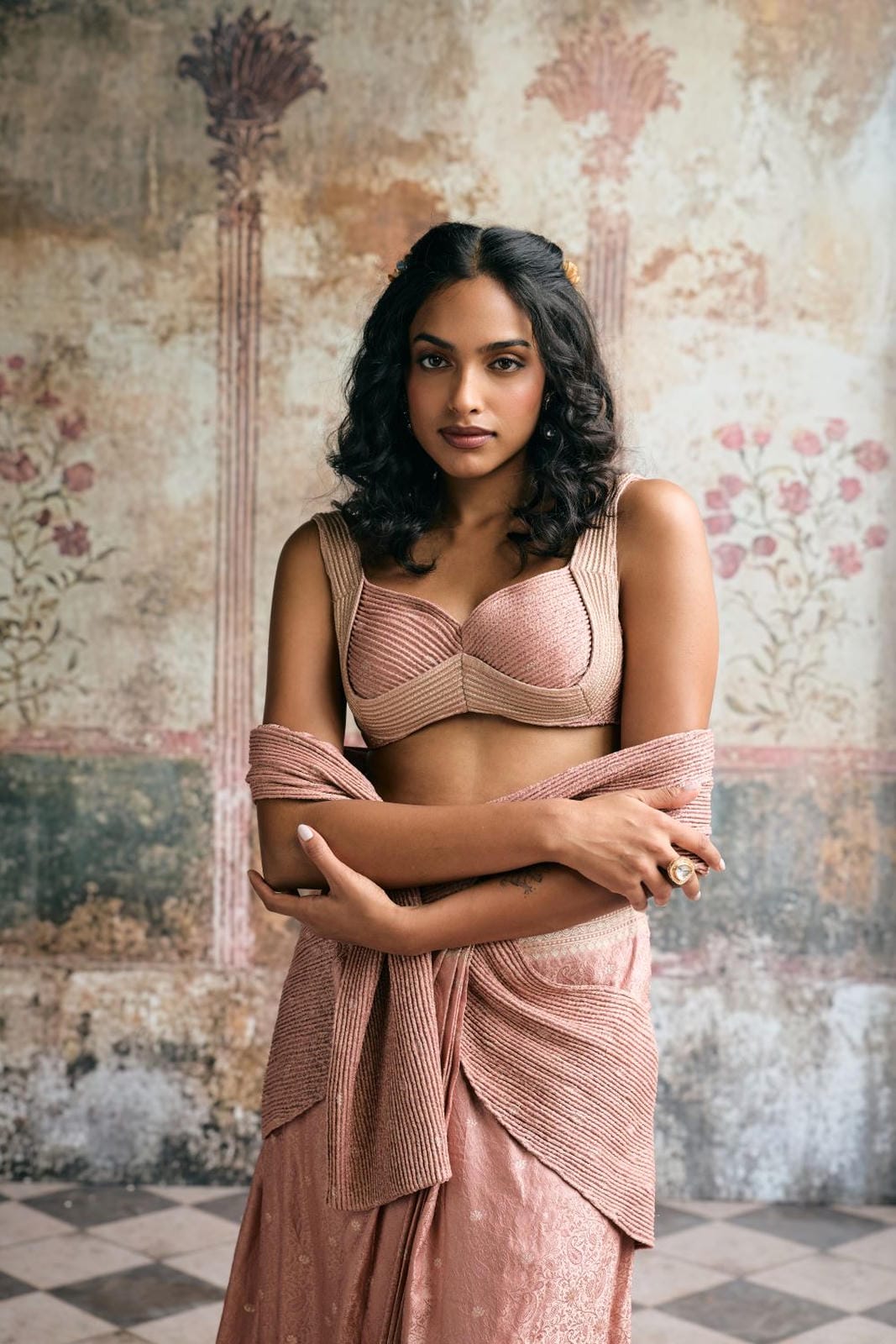 Sia Mauve Banarasi Silk Dori Saree Set