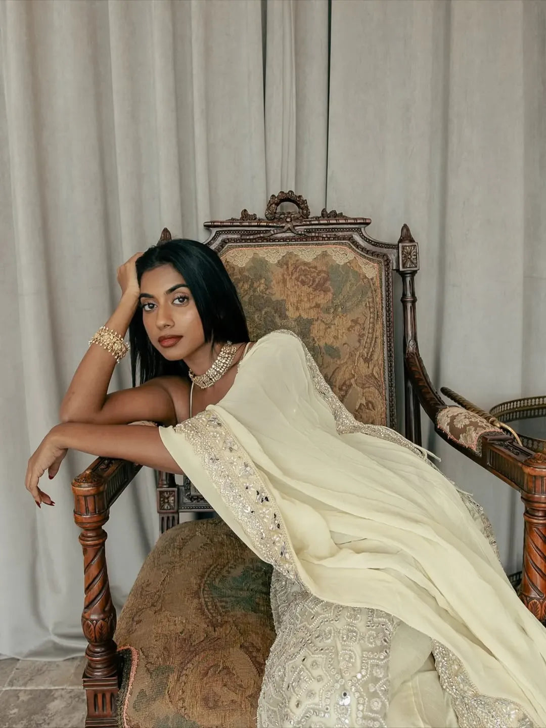 Ryka Sage Green Mirror Embroidered Kurta Set