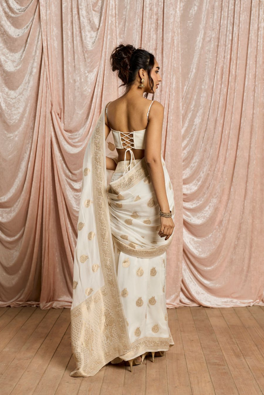 Zoya White and Gold Banarasi Pre-Draped Saree
