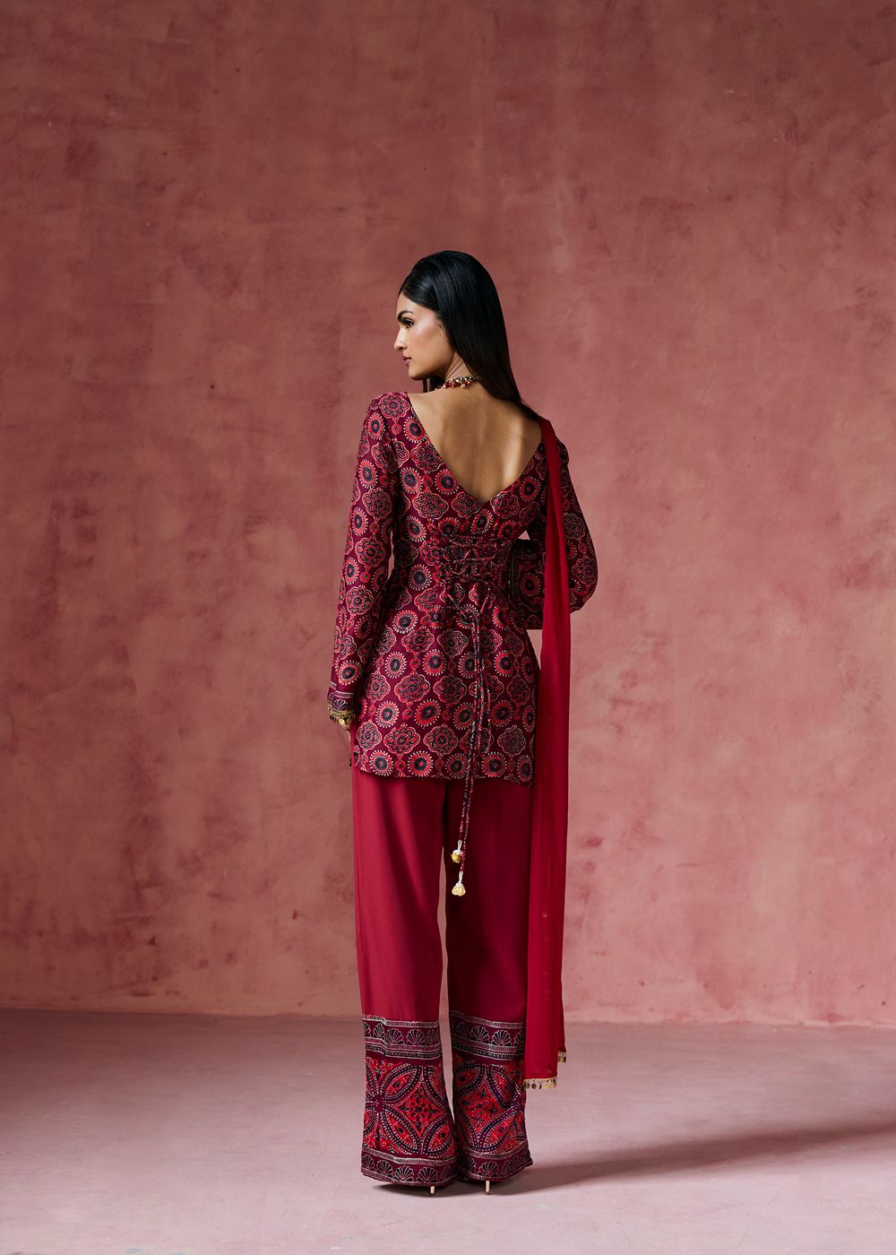 Aishwarya Ajrakh Print Kurta Set
