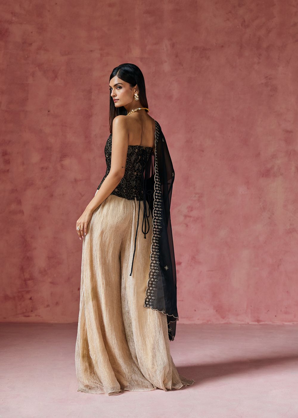 Zafira Black Embroidered Velvet Corset Set