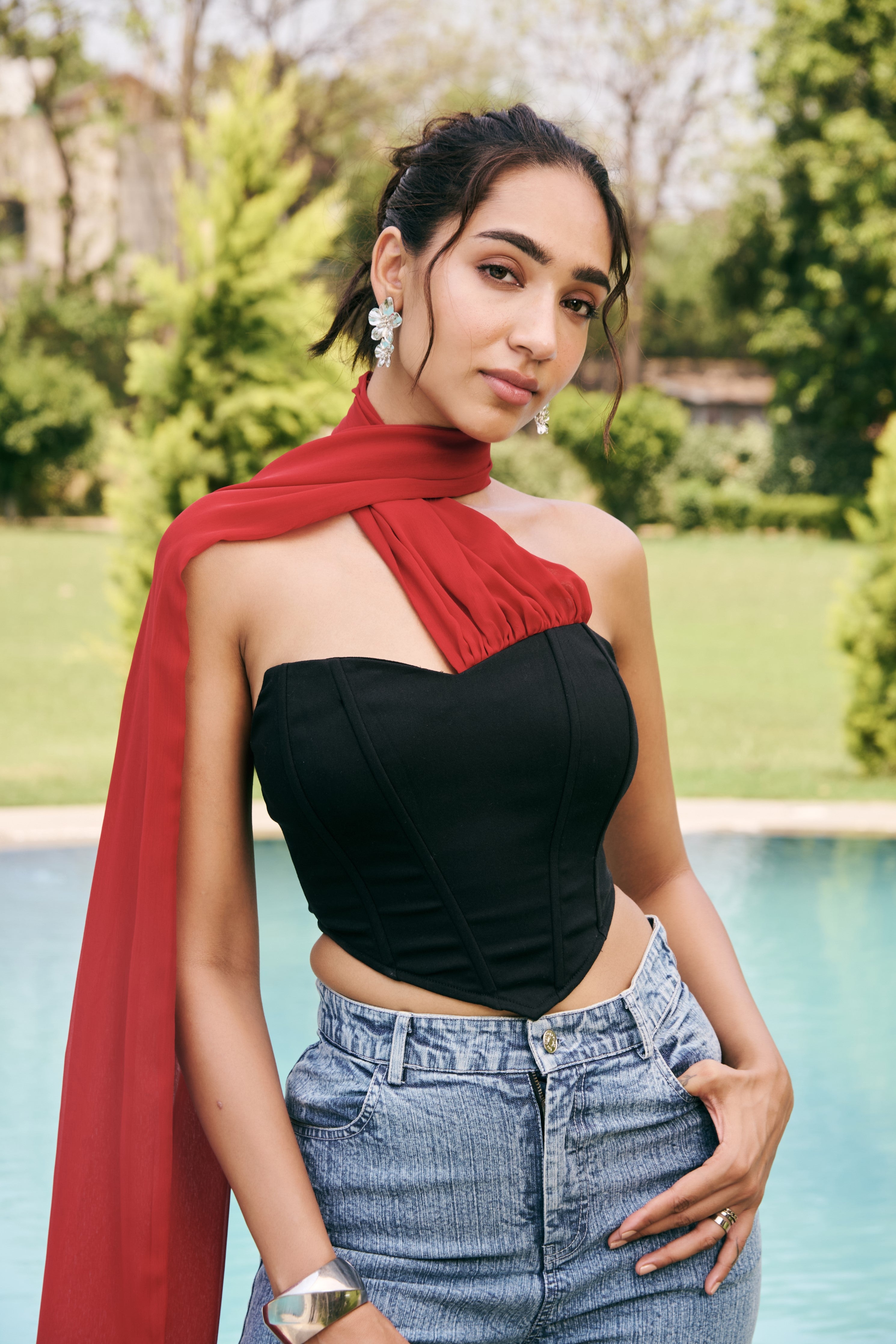 Nerina Noir Corset & Crimson Wrap