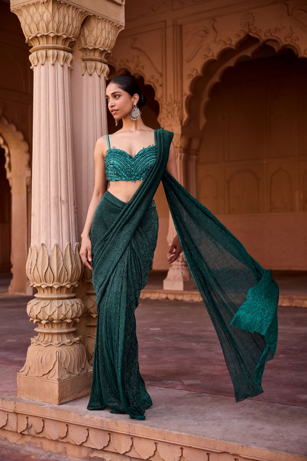 Aazina Emerald Green Pre-Stitched Saree