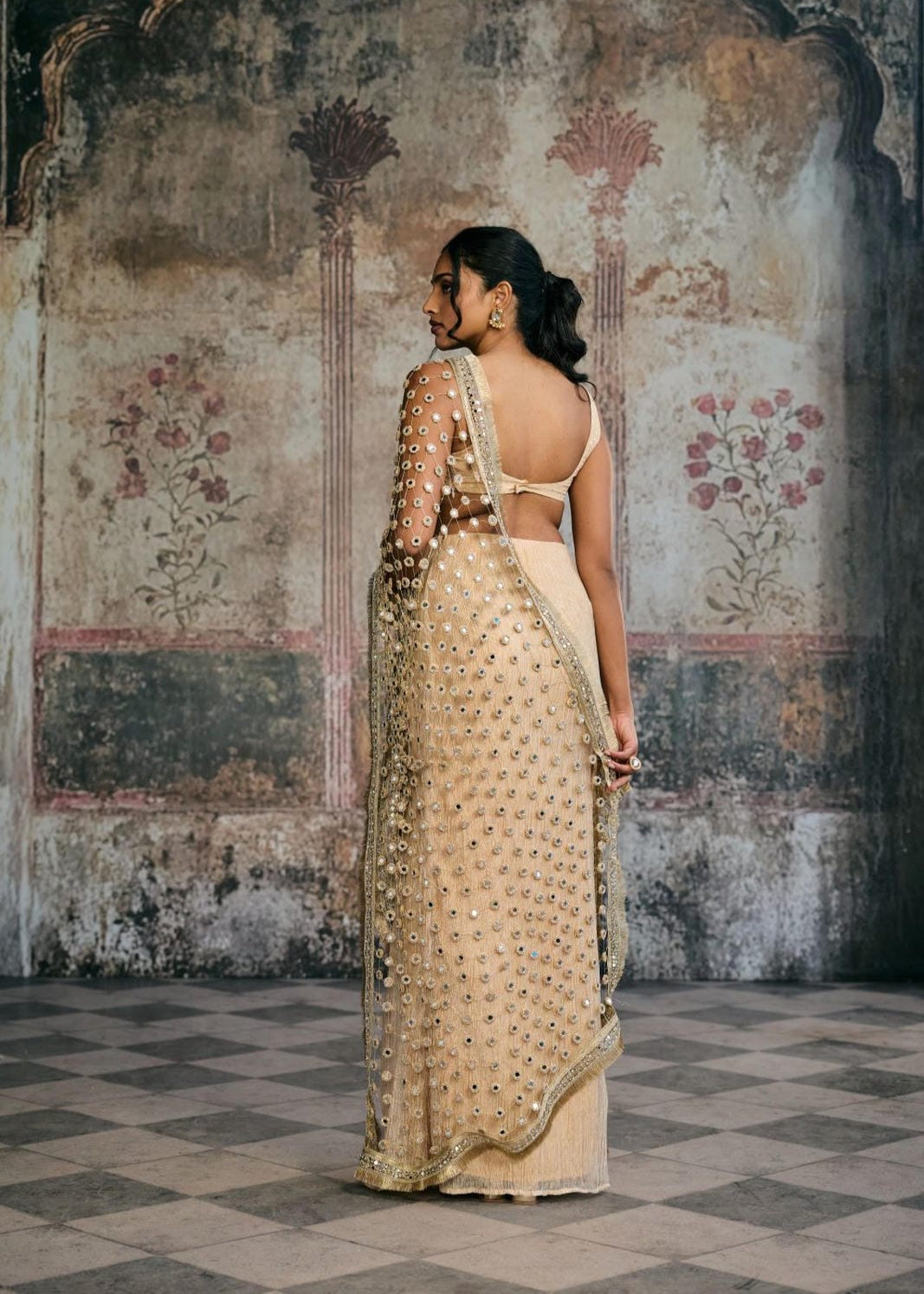 Sayra Gold Mirror-Embellished Crushed Tissue Saree Set with Poshida Pallu