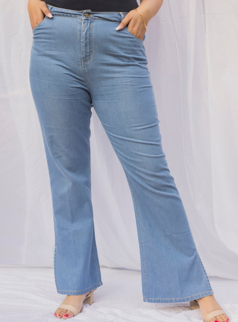 Lorie Bootcut Jeans