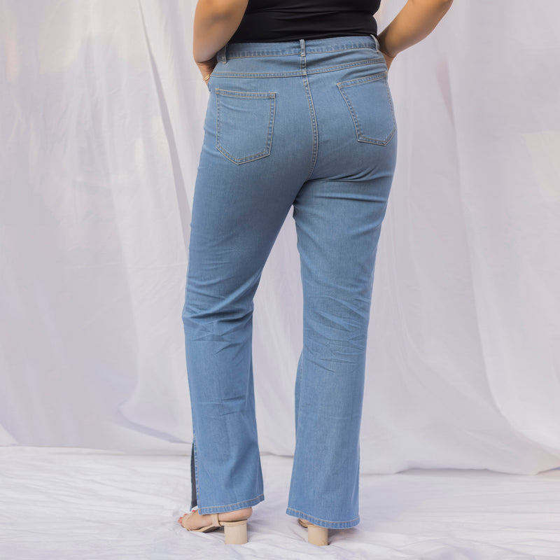Lorie Bootcut Jeans