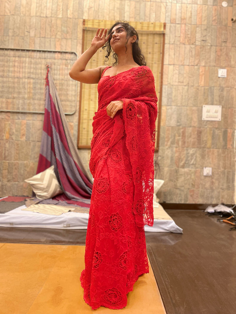 Aiza Red Floral Embroidered Pre-Stitched Saree