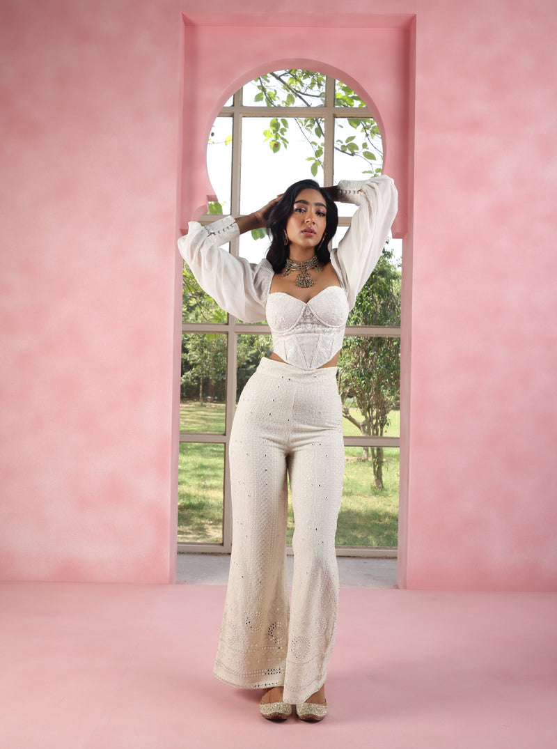 Faeeza White Embroidered Georgette Wide Leg Pants – Lea Clothing Co.